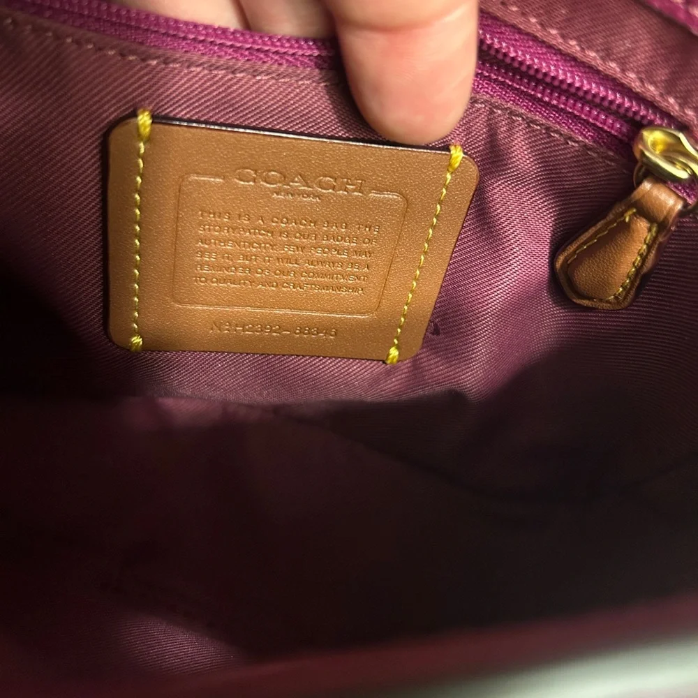 Coach Cassie Magenta Purple Pink Leather Crossbody Bag - Multiple Straps, Chain - Picture 9 of 11